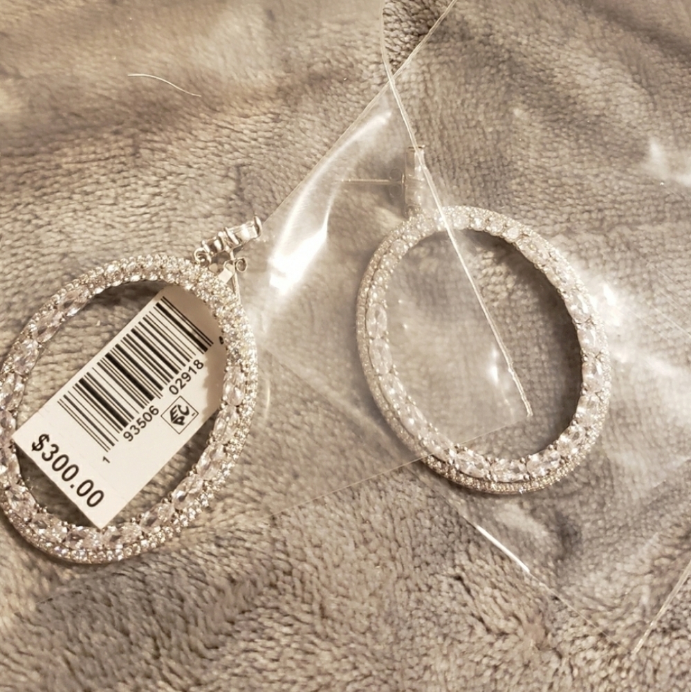 Tiara .925 Sterling Silver Cubic Zirconia SE2592W